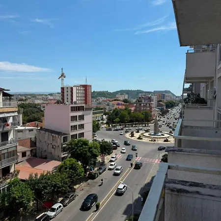 Horizont Center & Private Parking * Shkodër
