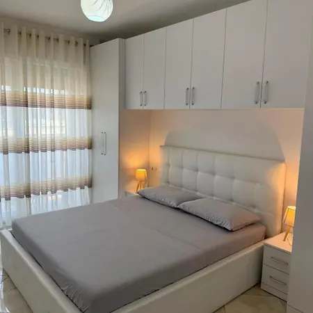 Horizont Center & Private Parking *