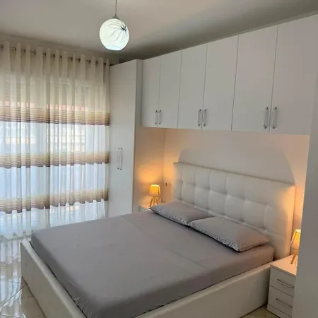 Horizont Center & Private Parking *